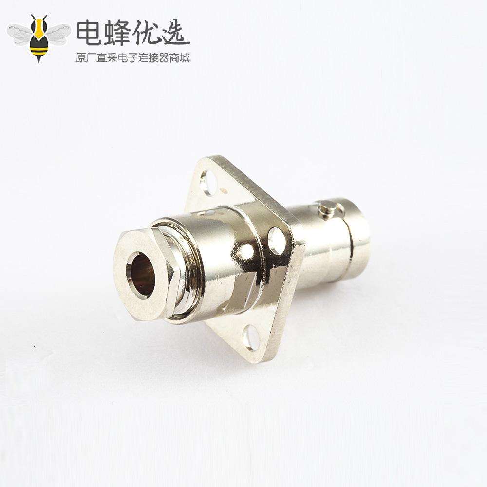 BNC连接器用于SYV50-2接线母头180度面板安装4孔法兰螺母锁紧