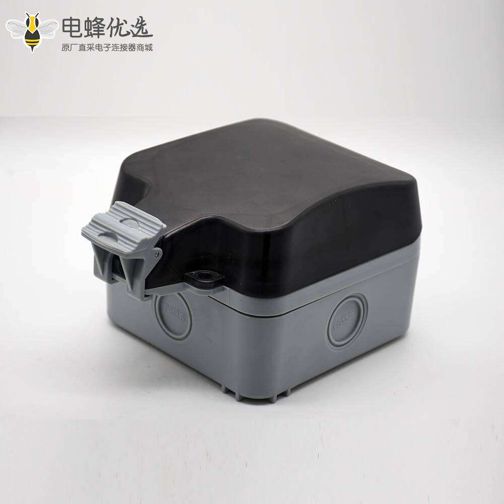 五孔防水插座可定制卡扣安装防水插座箱ABS塑料壳体