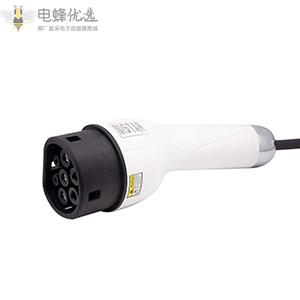 设计新能源连接器需考虑的重点问题